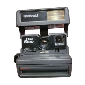 VINTAGE! POLAROID 600 One Step Instant Camera with 600 Electronic Flash